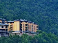 My Travels Shenyu Forest  Villa Hotels in Shennongjia