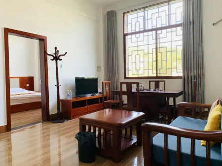 Mengla Jiamu Ancient Town Chinese Inn