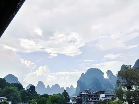 Yangshuo Xingping Ancient Town Xiaowu Inn (20 yuan RMB Scenic Area Branch)