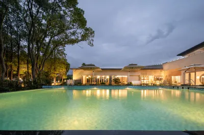 72 Jiacun Yuanshe Yuejiang Private Tang Resort Hotels in Taicang