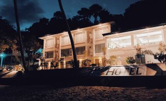 S·HOTEL