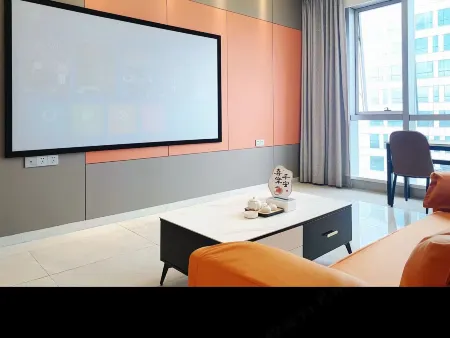 Sishi Apartment (Longyannan Road Food Street Branch Wanxiangcheng Shantou)