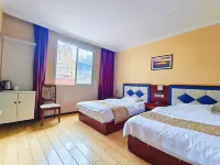 Kangding Herun Business Hotel Hotel di Kangding