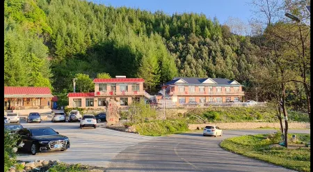 Kuandian Fengyang Hotel Отели в г. Куаньдянь