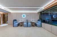 HanTing Hotel (Changdu Basu 318 National Highway)