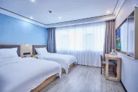 RuJia Pebble Hotel (Delingha Lianhu Road Bayin River)