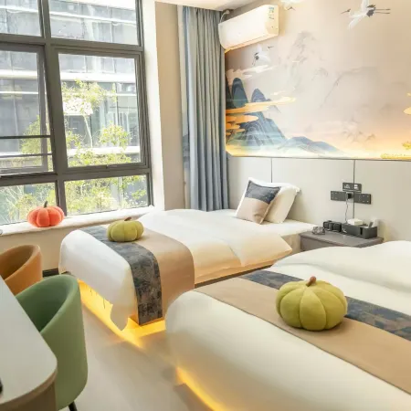 Gedun Zhixiang Hotel (Kunming South High-Speed Railway Station)