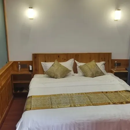 Danba Layagabu Homestay