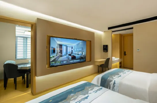 Borui Simple Luxury Hotel (Zaoyang Municipal Government)