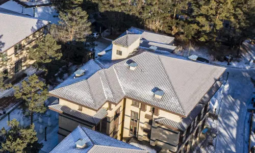 ChangBaiShan JunLan Academy Hotel