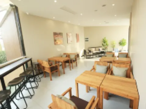 Zaohua Hot Spring Resort Hotel a Jishan