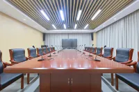 天晟國際酒店（黔南師院萬達店）