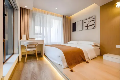 Shijiazhuang Meet the Movie Hotel (Xinbai Plaza MixC Store)