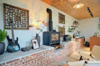 Wugong Mountain Cao Mu Chun Mu Feng shan Ye B&B - bar