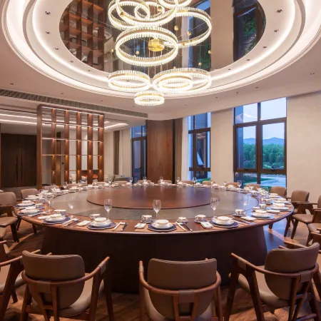Yixing Yichunzhuang Resort Hotel
