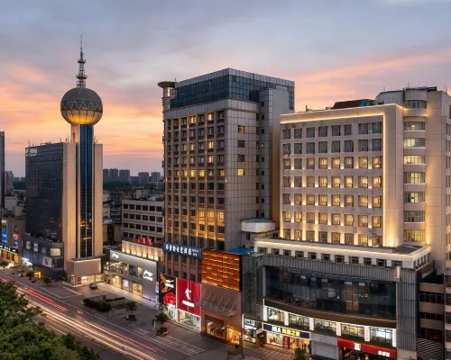 Leibao E-Sports Hotel (Renmin Road) Hotéis em Anqing