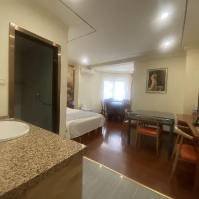Zilongge Inn (Taiyuan Railway Station Wuyi Square Branch) โรงแรมใกล้จตุรัสอู๋หยี