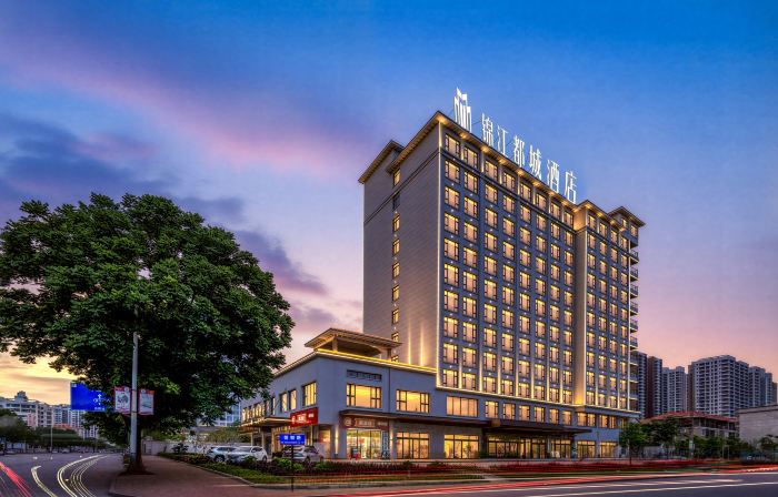Jinjiang Dacheng Hotel (Qiaogang Fencheng Street, Beihai Yintan)