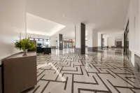 LANOU International Hotel - Parkering