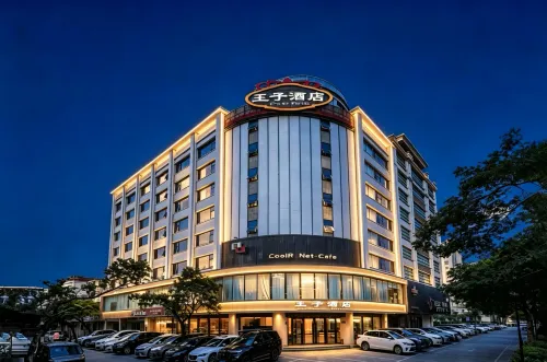 Prince Hotel - 3-Star