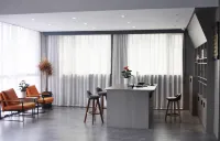 Sailing fashion Hotel