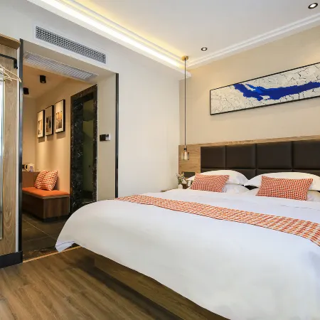 Lemmy Hotel (Guilin Two Rivers & Four Lakes Elephant Trunk Hill Branch)