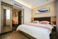 Lemmy Hotel (Guilin Two Rivers & Four Lakes Elephant Trunk Hill Branch)