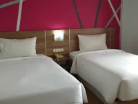 Eco Inn Lite Ubon Ratchathani Hotels near Wat Loung