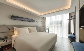 Atour X Hotel Xi'an Xiaozhai Jiaotong University Yanta Campus