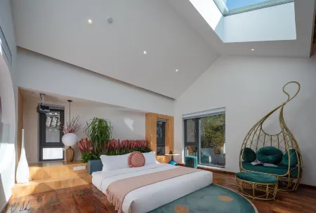 Lijiang Muxi Yu light luxury homestay