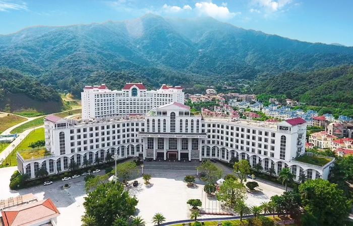 Luofushan Jiabaotian International Hotspring Resort