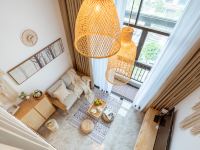 广州蜜蜂窝公寓 - 朴素LOFT一房一厅
