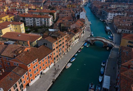 카니발 팰리스 호텔의 훌륭한 조식 뷔페