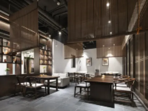 Qianna Hotel (County Government Branch, Manren Square, Mianchi) Hotels in Mianchi