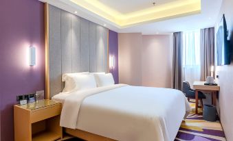 Lavande Hotel(Foshan Qiandeng Lake Pingzhou Jade Street Store)