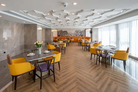 Vienna International Hotel Kunming Anning Donghu Branch Отели в г. Аньнин