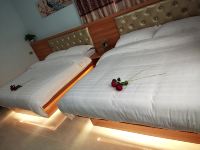 龙海浪漫居民宿 - 舒适双床房
