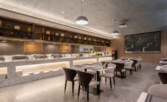 Sewen Hotel (Jiaozuo University)