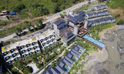 Lushui Denggeng Hot Spring Banshan Hotel