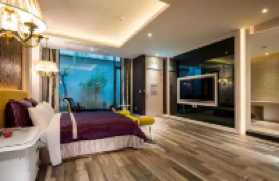 臺中述夏精品汽車旅館