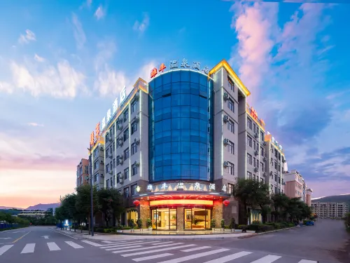 彌勒雄豐溫泉飯店（湖泉水鄉旅遊度假區湖泉生態園店）