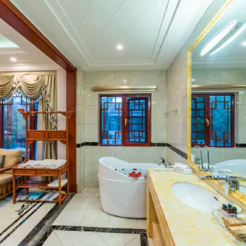 Jiangnan Mingyue Guesthouse Отели в г. Чусион