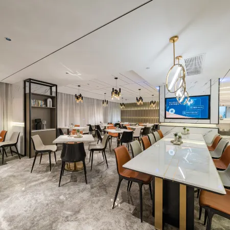 Atour Hotel（Hefei USTC Huang Shan road）