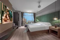 Kelly Hotel (Zhijiang Seven Star Plaza International Trade Shop) Hotels in Zhijiang