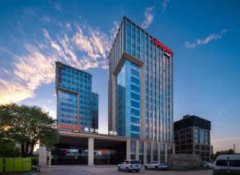 Hampton by Hilton Beijing Shijingshan Amusemen Park Hotels in Princess Tomb and Wanshou Road Commercial Area