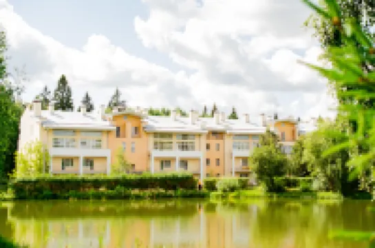 Парк-отель «Тропикана» Отели в г. 