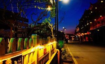 Tianquan Inn (Furong Town chengyuanlou)