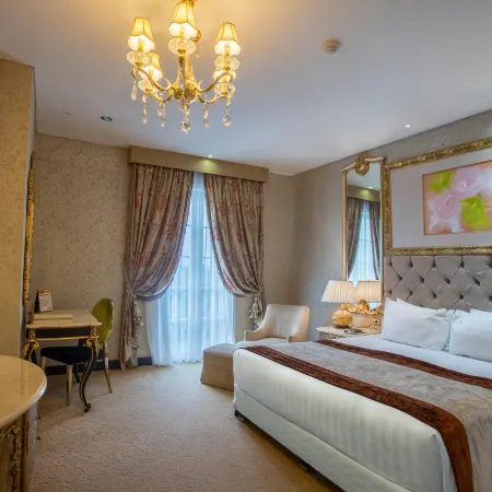 Amaroossa Royal Bogor