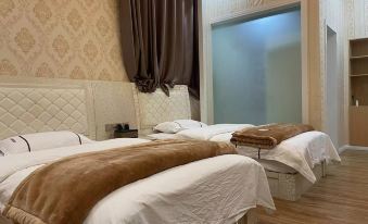 Deqin Heyang Business Hotel