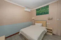 Hello Light Hotel (Linquan County Jiangziya Plaza)